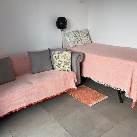 San Valentine Apartment คอร์ราเลโฮ ภายนอก รูปภาพ