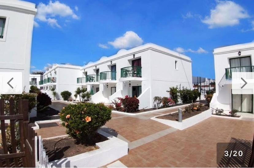 San Valentine Apartment คอร์ราเลโฮ ภายนอก รูปภาพ